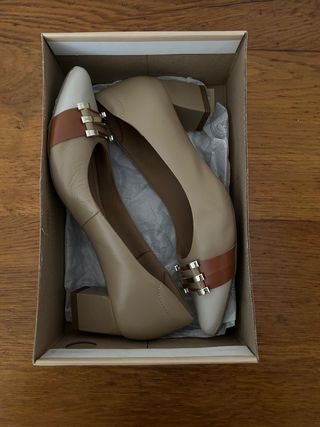 Zapatos Nefitalli beige -talla 37