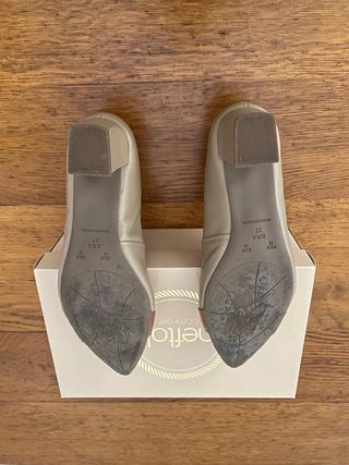 Zapatos Nefitalli beige -talla 37