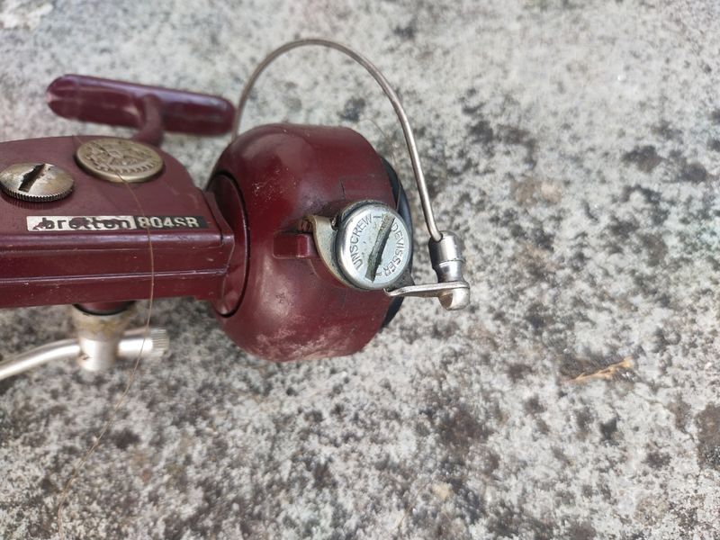 Vintage Fishing Reel,,bretton De Luxe - 804