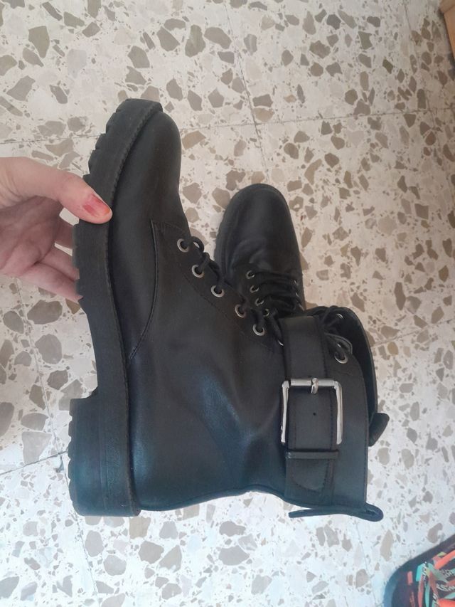 Botas militares Bershka negras - 41