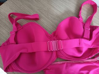 Bikini Calzedonia rosa, azul y turquesa 