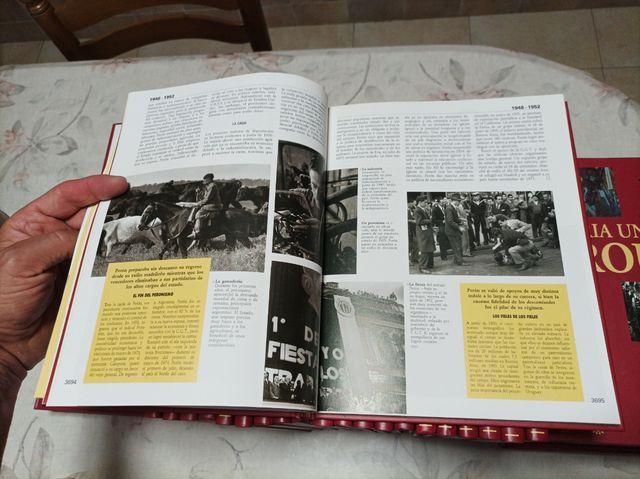 Historia universal Larousse