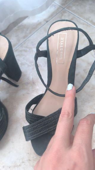 Sandalias tacón verde Sfera
