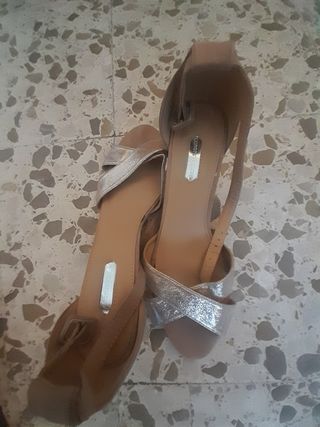 Sandalias Dorothy Perkins doradas 41