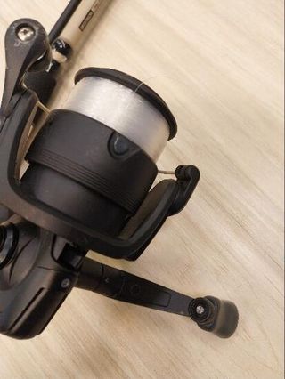 Conjunto Caña + Carrete Pesca Señuelos WXM 100 Spinning
