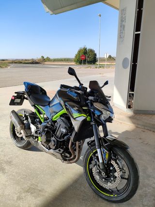 Kawasaki Z900 - Moto Impecable
