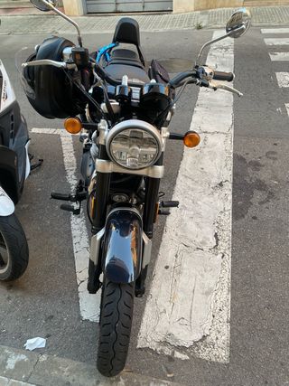 Royal Enfield Super Meteor 650