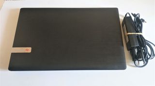 Portátil Packard Bell Windows XP- 17 pulgadas