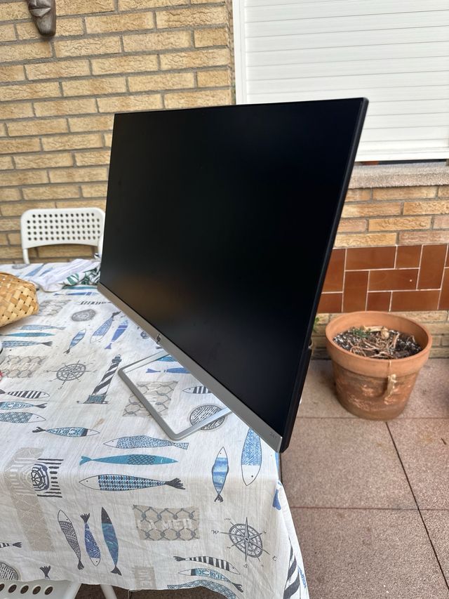 Monitor HP 24" - Pantalla Impecable