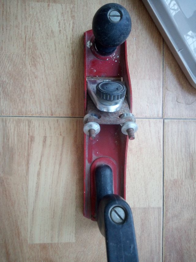 Cepillo carpintero antiguo