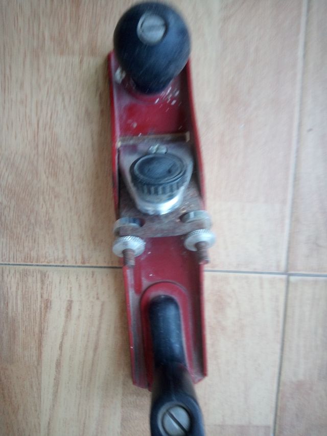 Cepillo carpintero antiguo