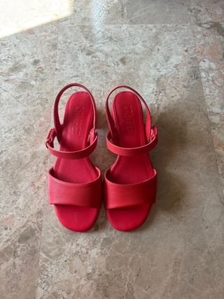 Sandalias Camper rojas