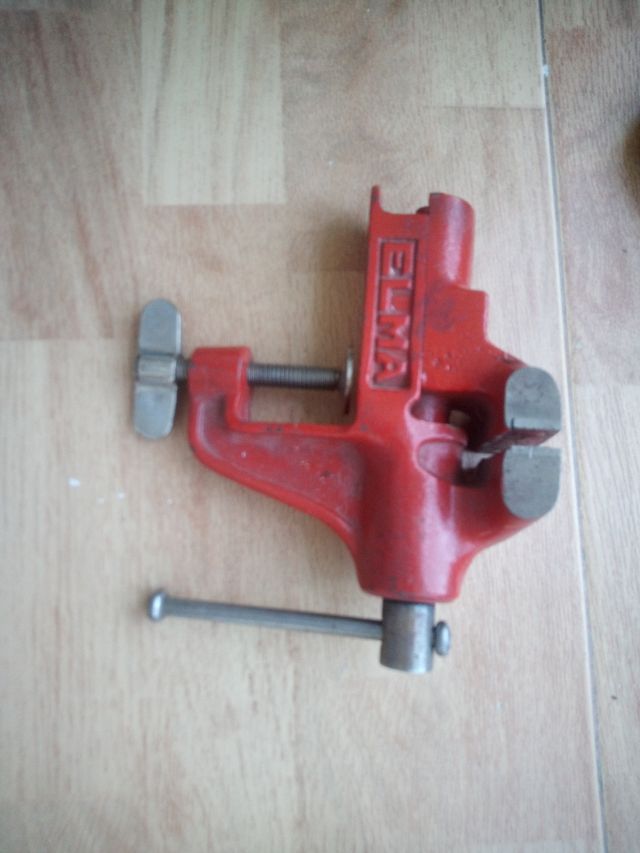 Mini tornillo ELMA banco trabajo