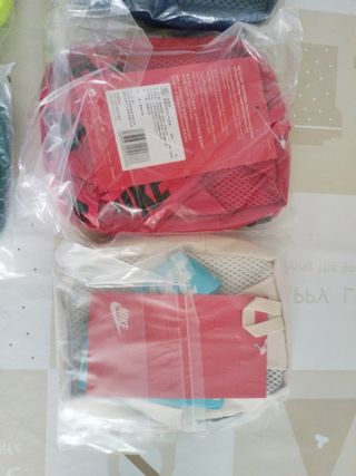 Bandoleras Nike - Beige y Roja