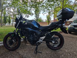 Yamaha FZ6 S2 - Moto