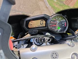 Yamaha FZ6 S2 - Moto