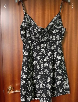Vestido negro y blanco estampado