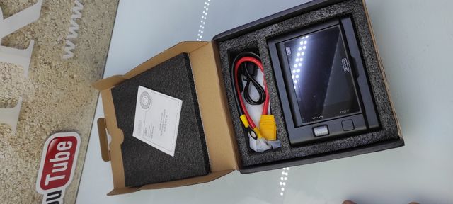 Cargador y TEST  Touch M8D 1600mAh