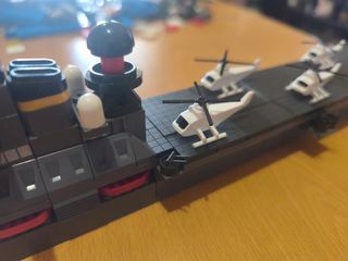 Porta helicópteros tente- 5 helicópteros