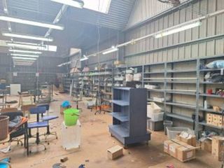 Local comercial en alquiler en Roces Sur en Gijón