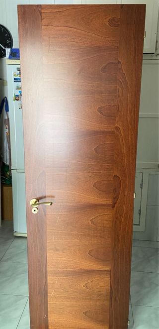 3 Puertas macizas madera - impecable 64cm hoja x2M