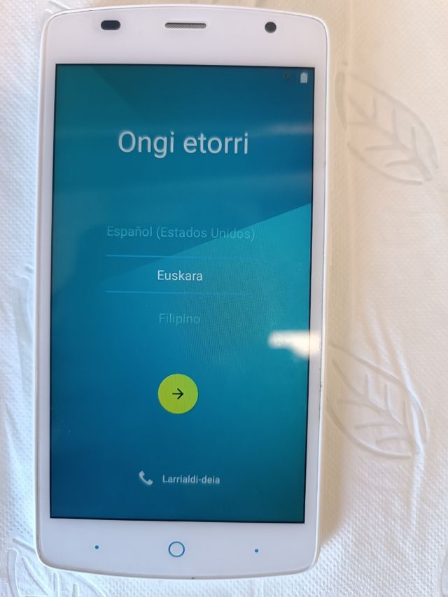 Telefono cellulare ZTE bianco