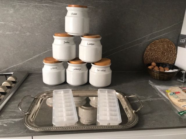 botes Cerámica 6 y regalo bandeja y 2 cubiteras