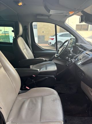 Ford Tourneo Custom 2014