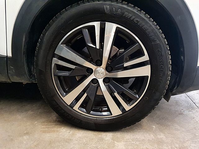 Peugeot 3008 HDI, 120cv, único prop, ALLURE