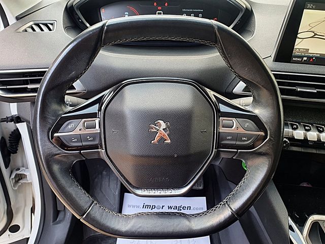 Peugeot 3008 HDI, 120cv, único prop, ALLURE