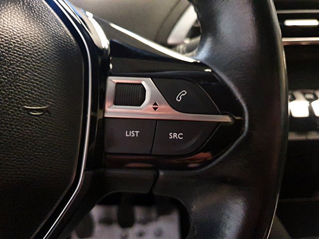 Peugeot 3008 HDI, 120cv, único prop, ALLURE