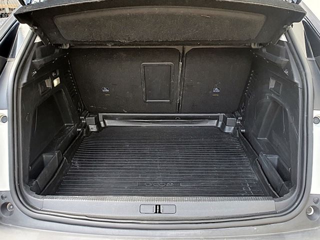Peugeot 3008 HDI, 120cv, único prop, ALLURE