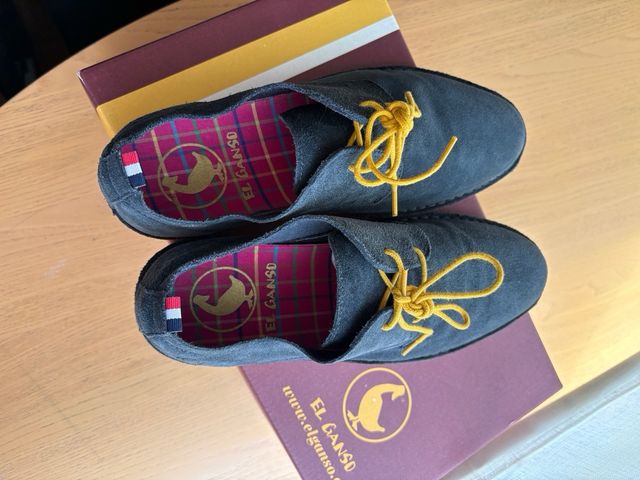 Zapatos Ganso hombre en color azul marino.