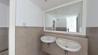 Local comercial en venta en Zona Industrial en Prat de Llobregat, El