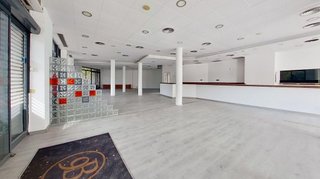 Local comercial en venta en Zona Industrial en Prat de Llobregat, El