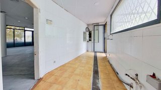 Local comercial en venta en Zona Industrial en Prat de Llobregat, El