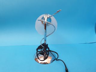 lume lampada lumetto comò comodino tavolo scrittoi