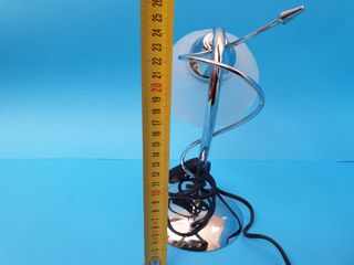 lume lampada lumetto comò comodino tavolo scrittoi