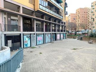 Local comercial en venta en La Verneda i la Pau en Barcelona