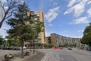 Local comercial en venta en La Verneda i la Pau en Barcelona