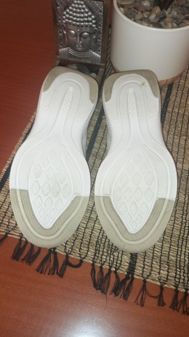 Zapatillas blancas mujer