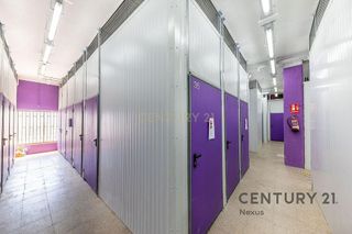 Trastero en venta en Polígono Industrial en Ripollet