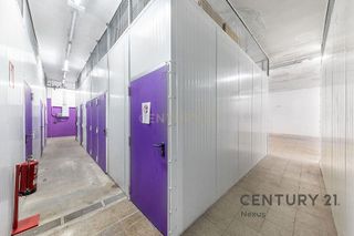 Trastero en venta en Polígono Industrial en Ripollet