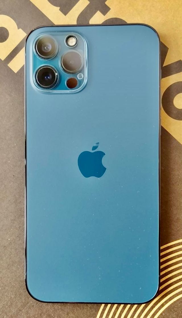 iPhone 12 PRO 256GB Azul marino