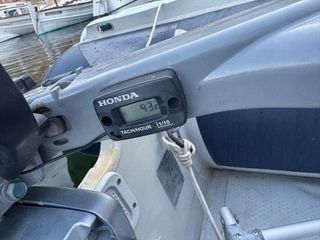 Honda 15CV 4T y ofrezco Neumatica sin coste de 4 m