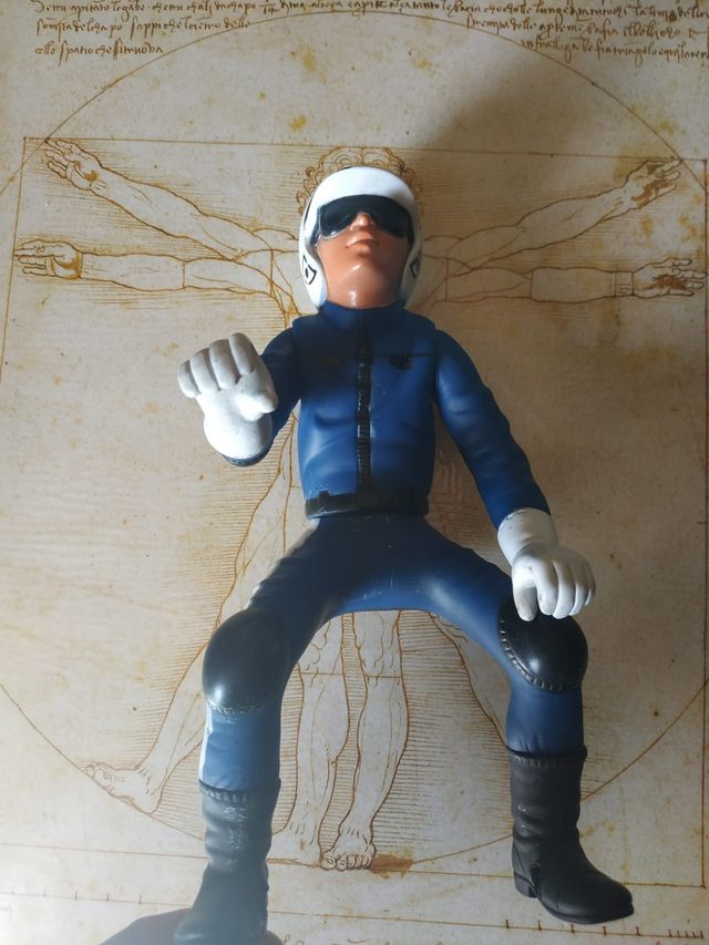 Giocattolo vintage ricco di motociclette della polizia