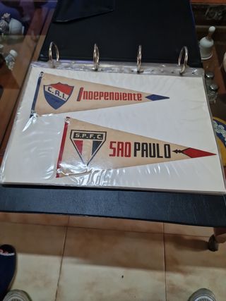 Banderines Fútbol antiguos: Independiente, Sao Pau
