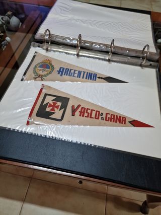 Banderines Fútbol antiguos: Independiente, Sao Pau