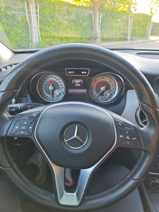 Mercedes-Benz GLA (H247) 2014