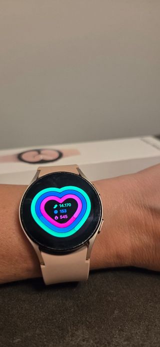 Samsung Galaxy Watch4 (40mm) Bluetooth Oro Rosa